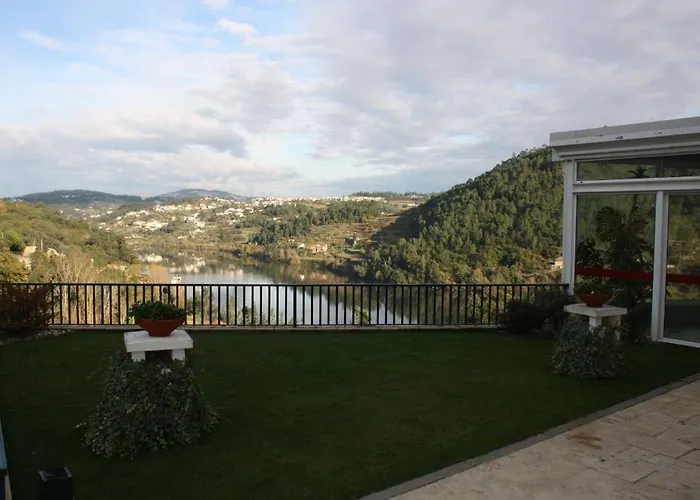 Quinta De Santa Cruz Канелас